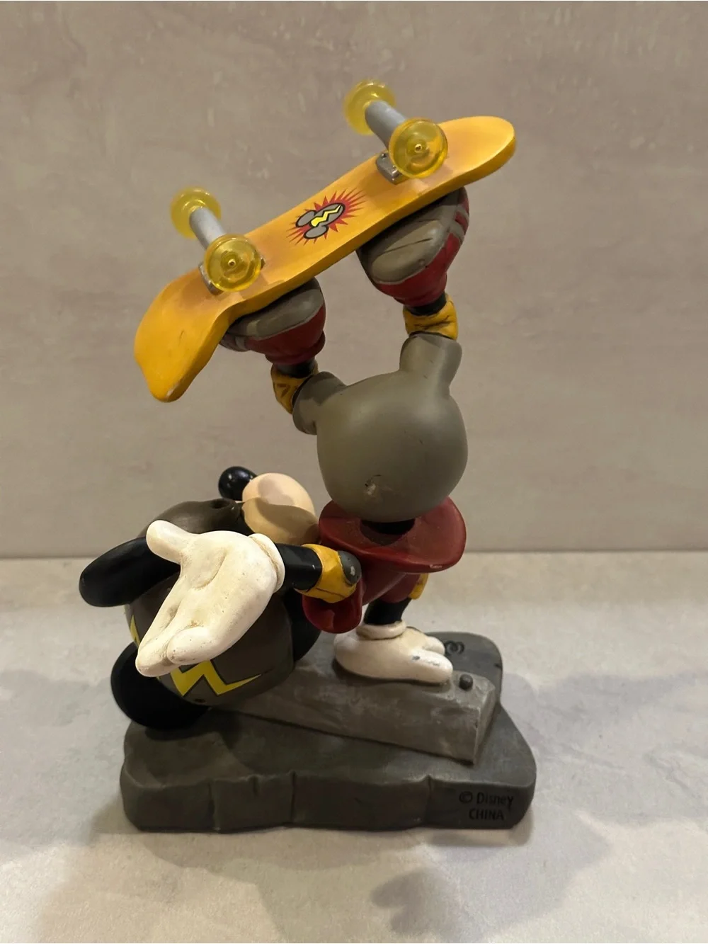 Walt Disney World Mickey Mouse Baseball Pitcher Bobblehead